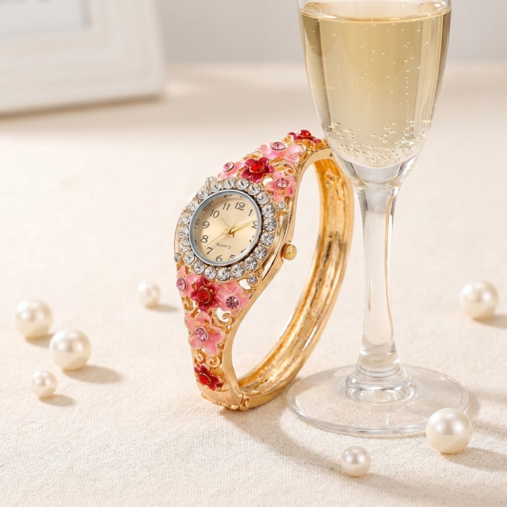Vintage Fashion Week - Rijk aan bloemen Vintage horloge Strass