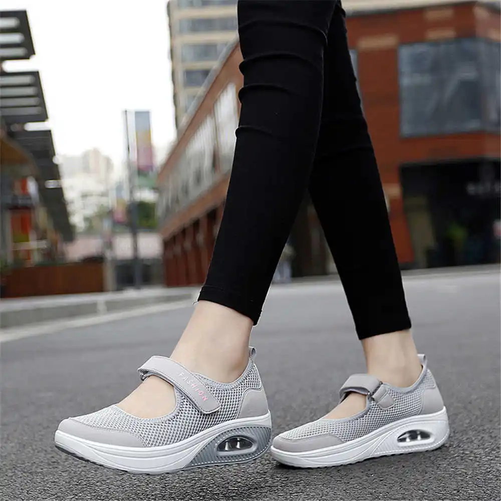Vintage Fashion Reseller - 36-41 Demi-seizoen Gekleurde Sneakers Loopschaatsen Basketbal