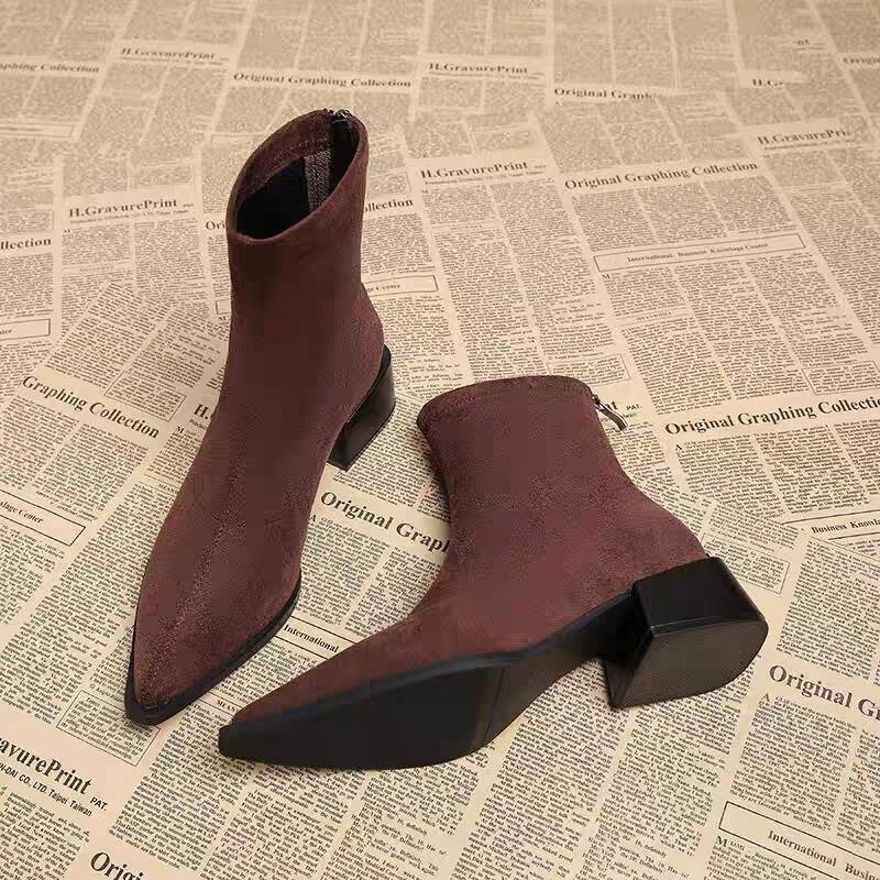 Nieuwe lage hak dames moderne  - Vintage Style Women Fashion recensie en prijs