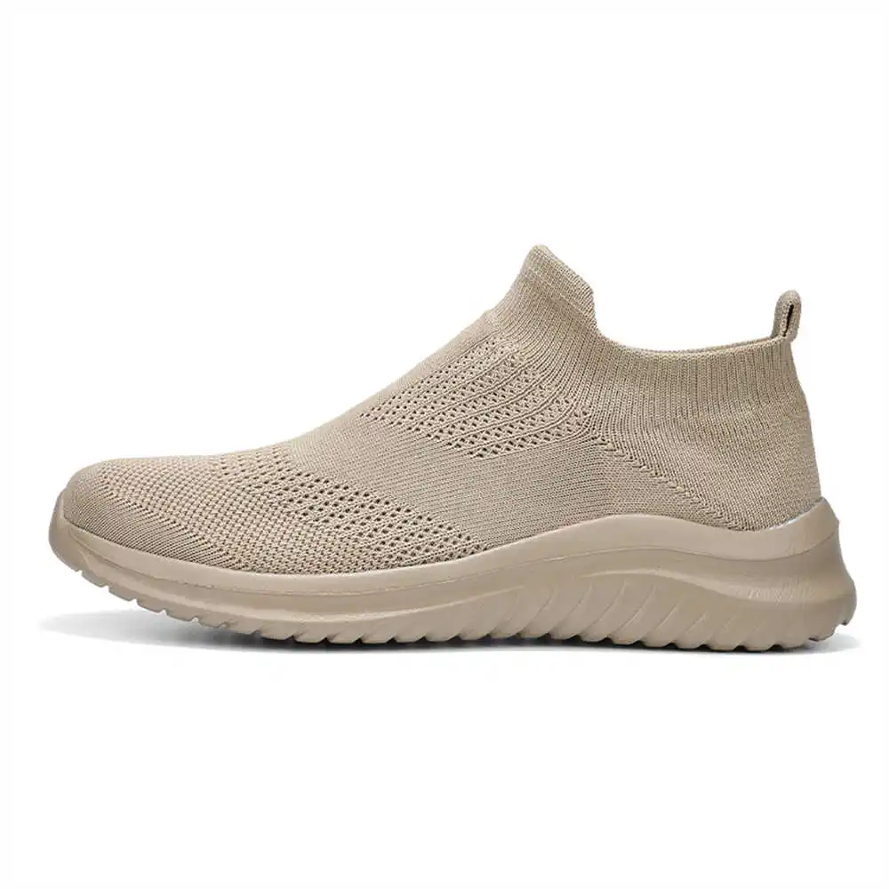Beige Zachte Nieuwe Nieuwighei - Vintage Fashion Reseller recensie en prijs