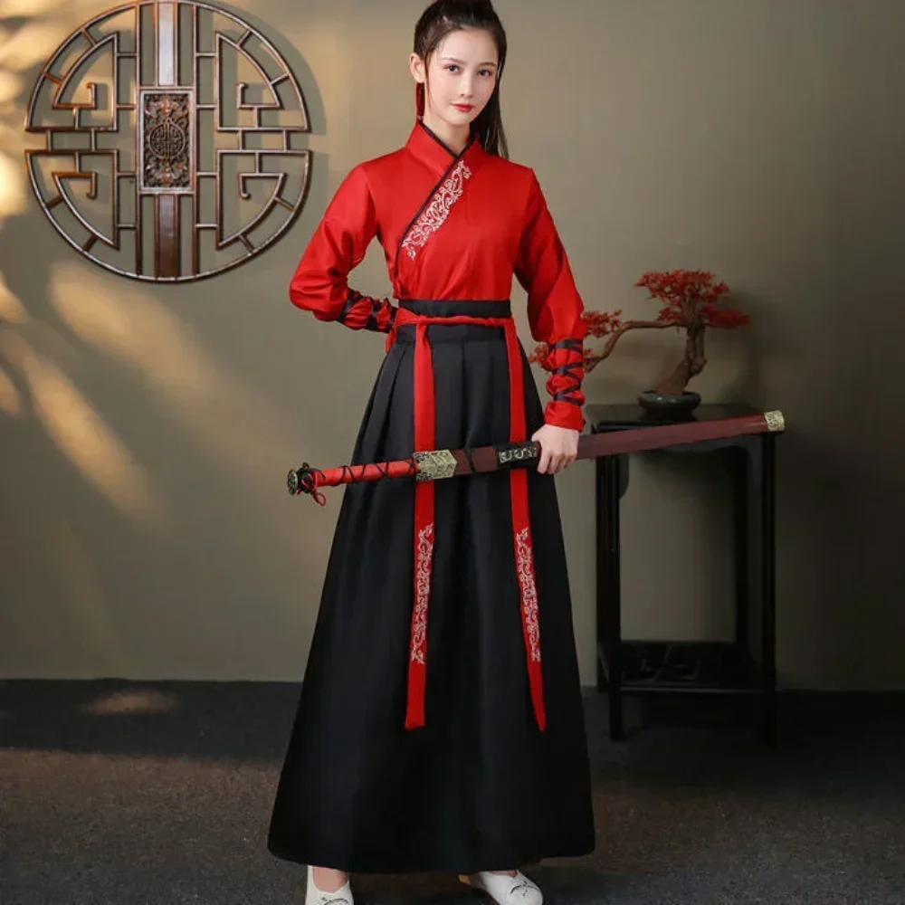 Moderne Hanfu Vrouwen Top Rok  - Vintage Style Women Fashion recensie en prijs