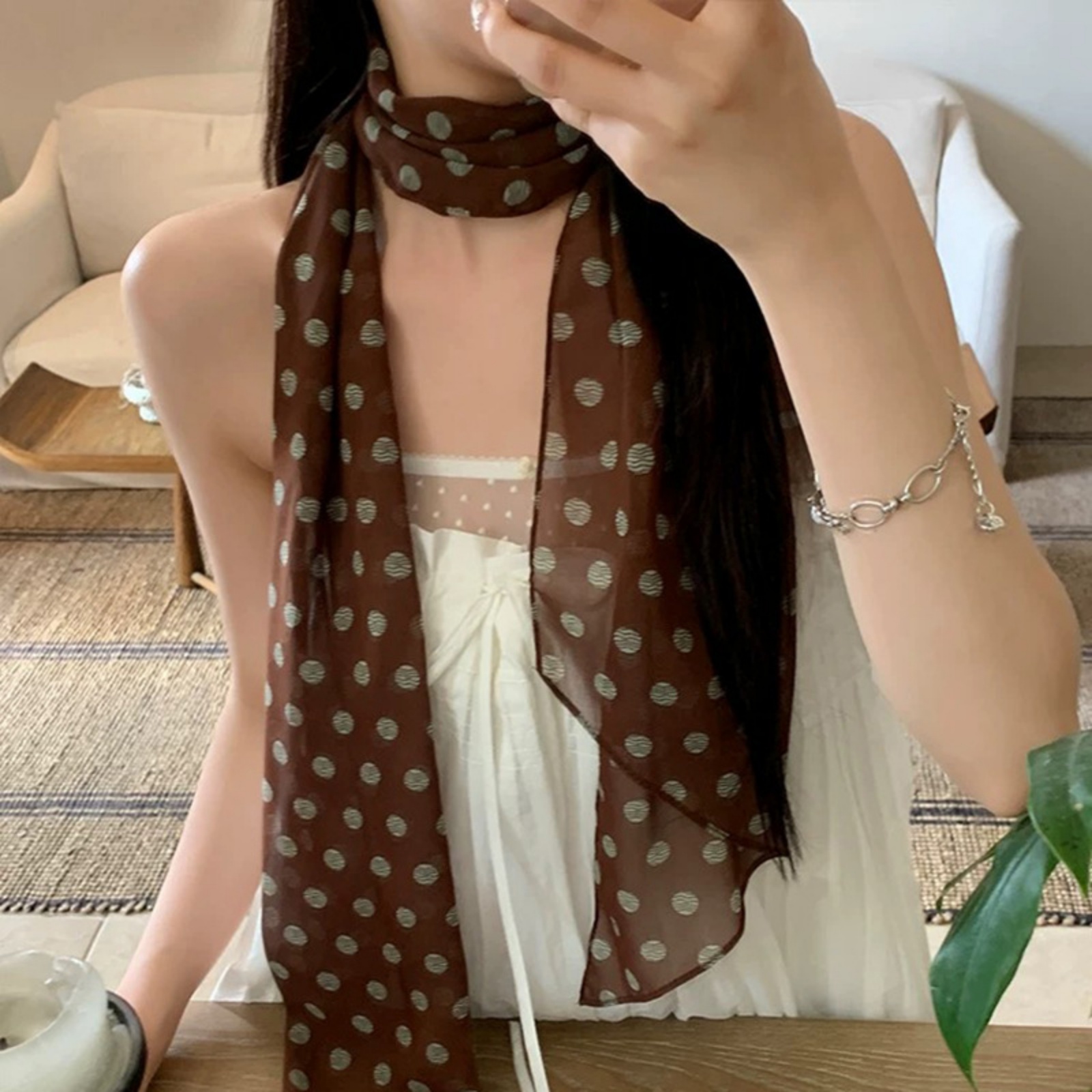Vintage chiffon sjaal met stip - Vintage Fashion Outfit recensie en prijs