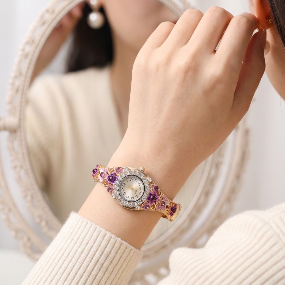 Rijk aan bloemen Vintage horlo - Vintage Fashion Week recensie en prijs